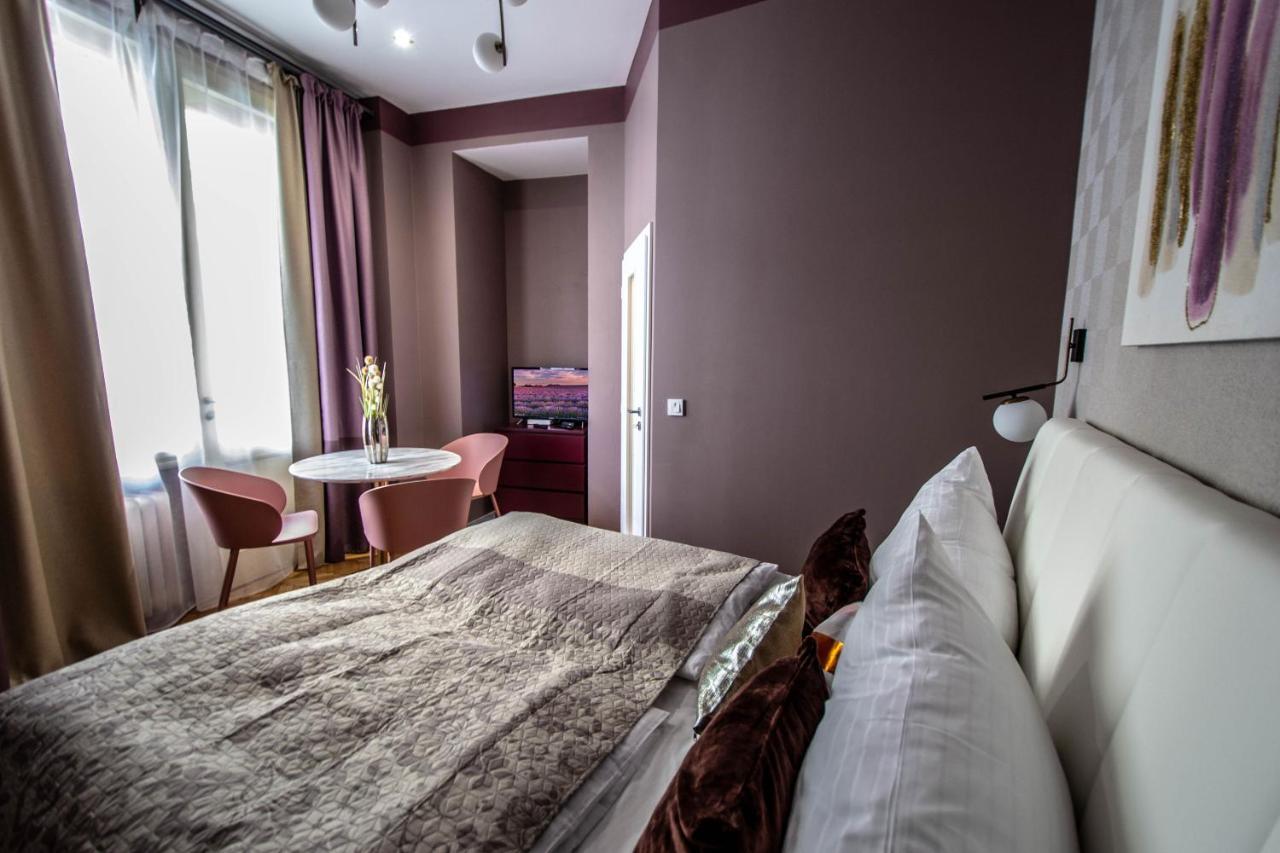 Colorful Day In Prague Design Apartments Extérieur photo